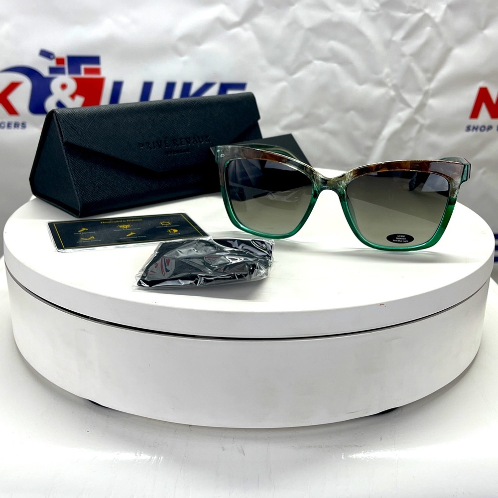 The Off Beat women’s sunglasses 🕶️ by Prive Revaux. Polarized protection.